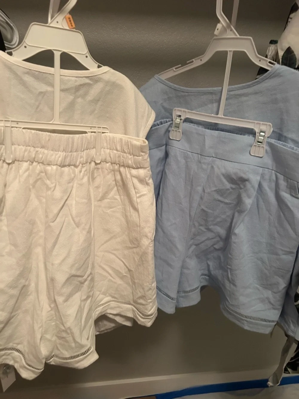 Commense Large, 2 sets. - Picture 2 of 9